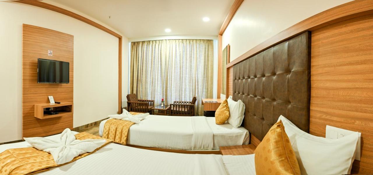 Hotel Laxmi Empire GOA Екстериор снимка