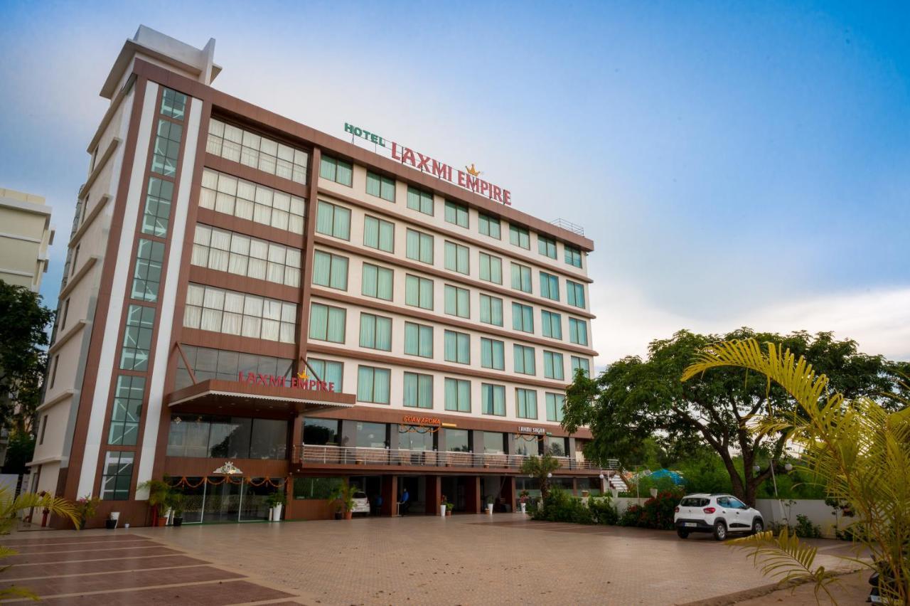 Hotel Laxmi Empire GOA Екстериор снимка