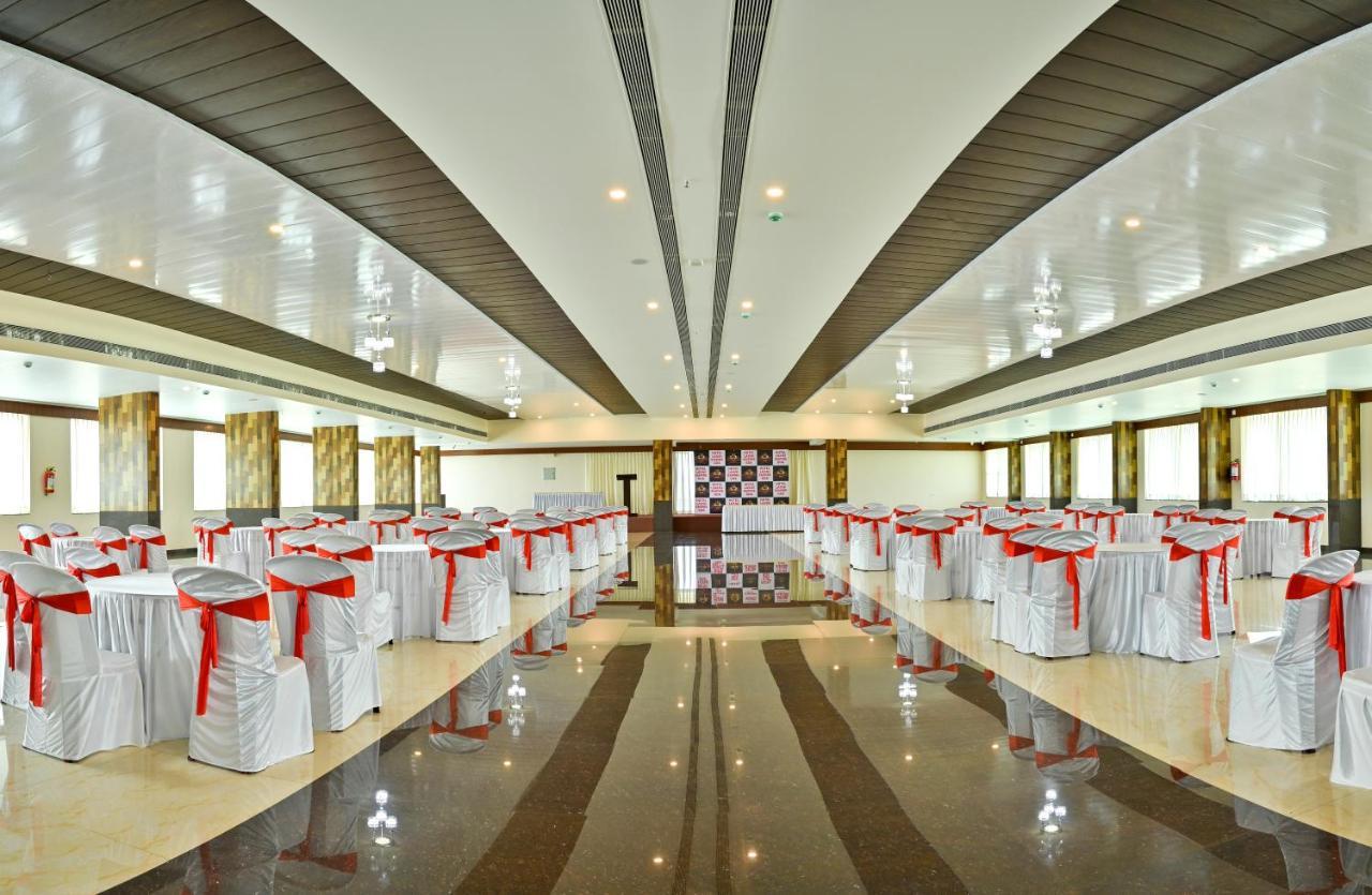 Hotel Laxmi Empire GOA Екстериор снимка